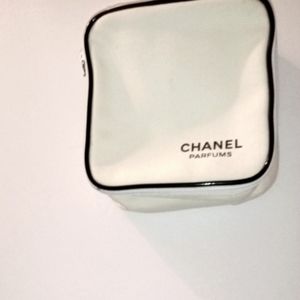 💄Chanel Cosmetic/Parfum Case-Chanel No 5 Vintage Design
